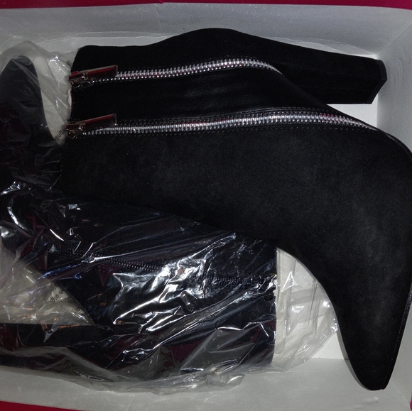 Black Booties - Picture 1 of 5